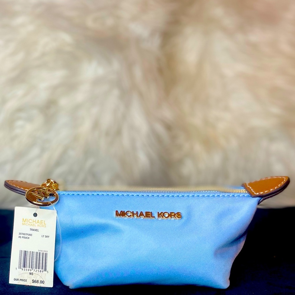 MK Michael Kors XS Travel Pouch!